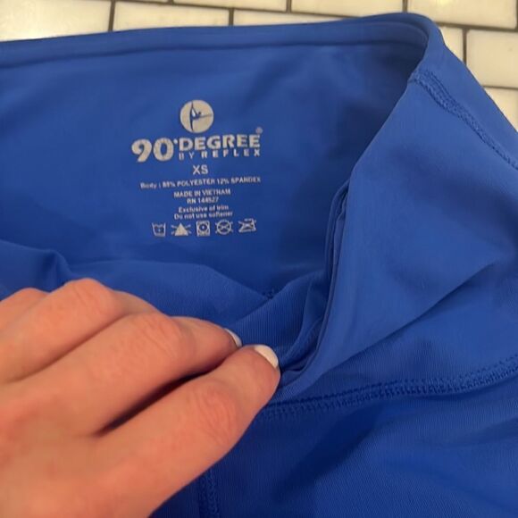 90 Degree by Reflex royal blue spandex legging with cut out rips on thighs XS - Picture 4 of 5